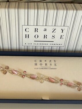 Liz Claiborne Crazy Horse Pink and Gold Link Bracelet